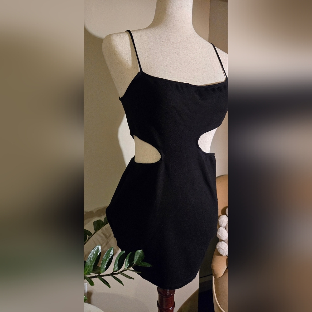 Zara Black Cutout Dress - Size S - Picture 6 of 6